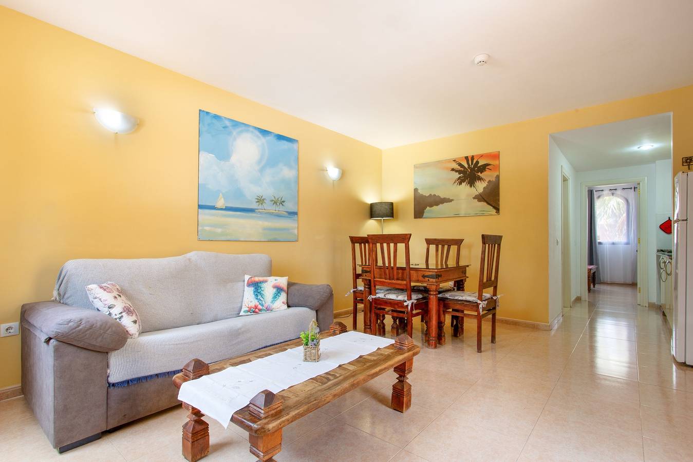 Apartamento entero, Apartamento Vacacional 'Tamarindo Pool View' con Piscina Compartida, Terraza Privada y Wi-Fi in Oasis Tamarindo, La Oliva