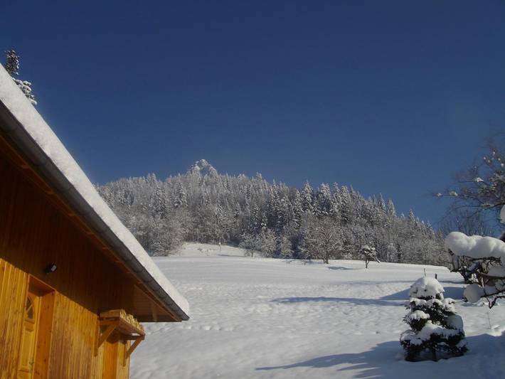 Chalet pour 6 personnes, avec terrasse dans Bauges - 2