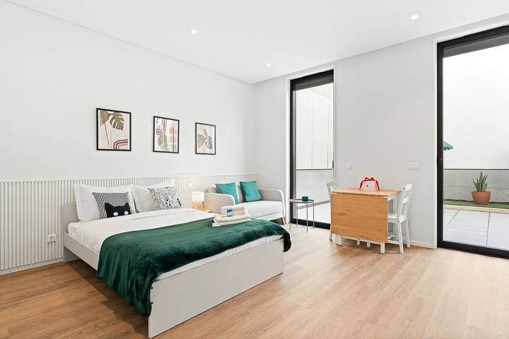 Apartamento estúdio para 2 pessoas, com terraço em Aveiro