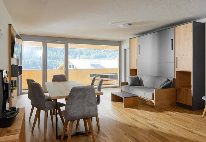 Ferienwohnung für 8 Personen, mit Garten und Ausblick sowie Sauna, mit Haustier