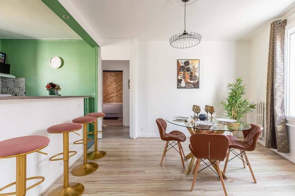Apartamento entero, Lot 3 Apartments, Balneo, 10 Pers - Chamalières in Chamalières, Parque Natural Regional Volcans d'Auvergne