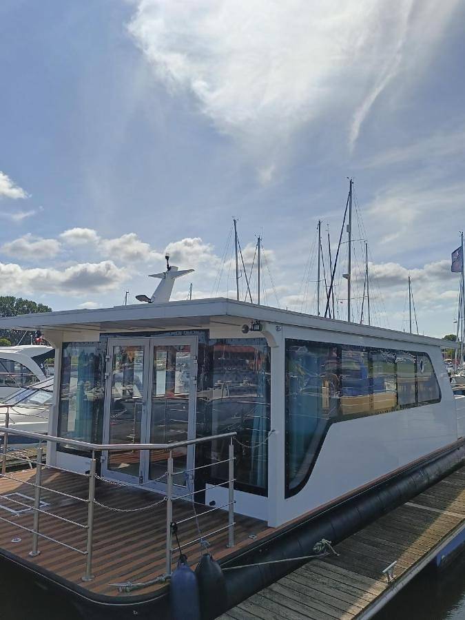 Boot für 4 Personen, mit Terrasse und Ausblick in Polen