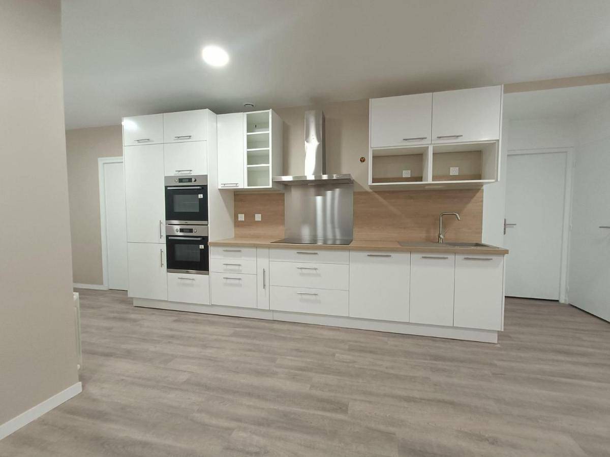 Appartement entier, Apartment in Saint-Étienne-du-Rouvray, Région de Rouen
