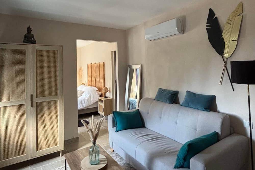 Grenache room in La Garde-Adhémar, Nyons region