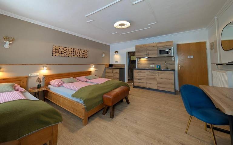 Hotel für 3 Personen, mit Terrasse und Garten