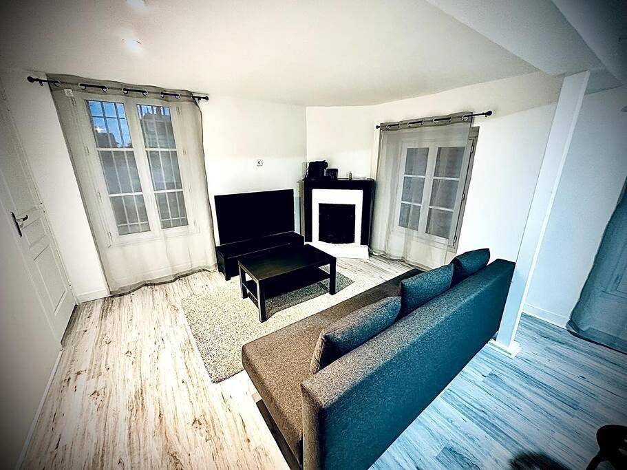 Appartement entier, Appartement duplex à Chantilly centre in Chantilly, Oise