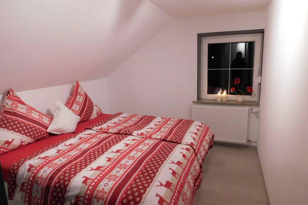 Ganze Wohnung, Appartement Langewiese 1 - 4 Personen - Gästehaus Astenblick auch für kleine in Langewiese, Winterberg