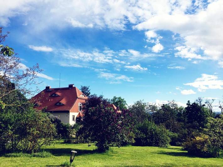 Ferienwohnung für 6 Personen, mit Balkon und Terrasse sowie Garten und Ausblick in Schönfeld-Weißig - 2