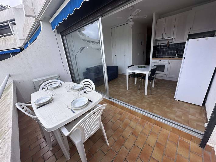 Ganzes Studio, Klimatisiertes Studio-Kabine 4 Pers - Port Camargue mit Parkplatz in Port Camargue, Le Grau-du-Roi