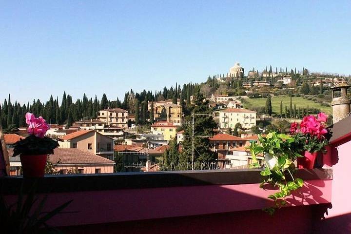 Bed and breakfast per 3 persone, con terrazza e panorama - 1