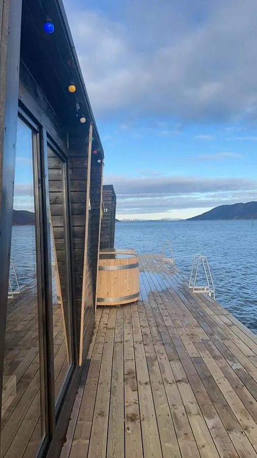 Villa für 7 Personen, mit Garten und Sauna sowie Ausblick - 1