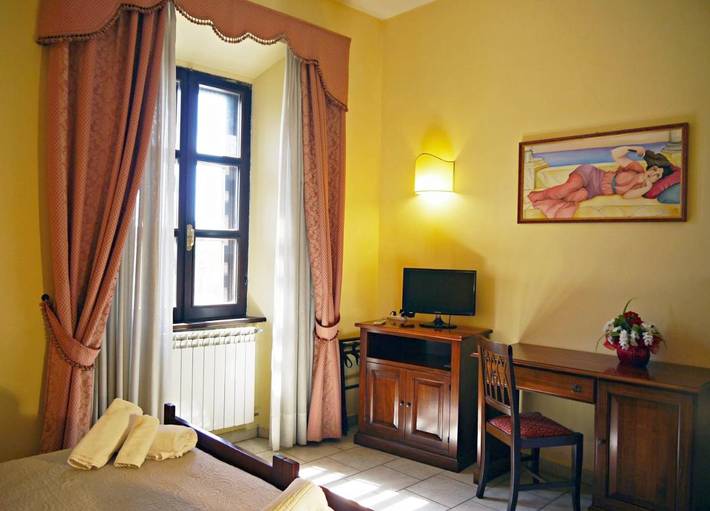 Hôtel pour 3 personnes, avec jardin à Veroli - 3