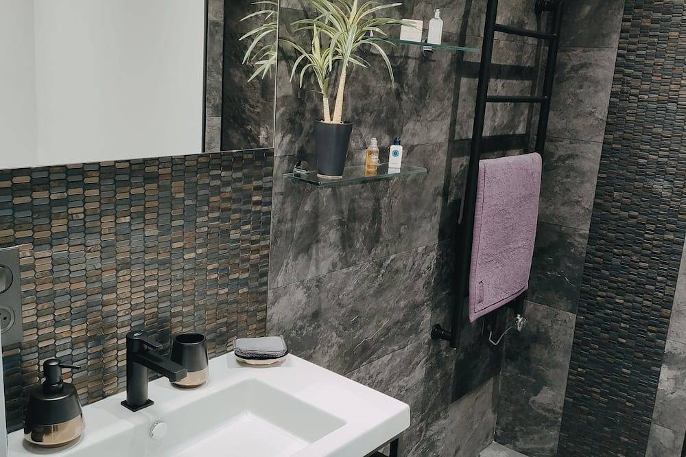 Appartement entier, Charmant T2, en bord de Sèvre in Vertou, Région de Nantes