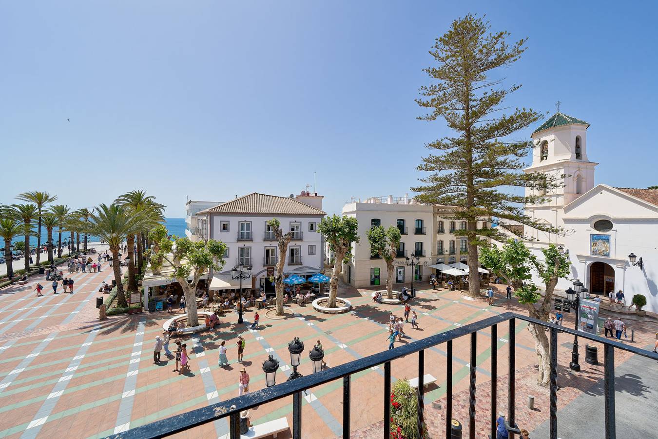 Entire apartment, Balcon de Europa in Nerja Centre, Nerja