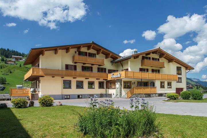 Ferienwohnung für 2 Personen, mit Balkon und Ausblick sowie Sauna