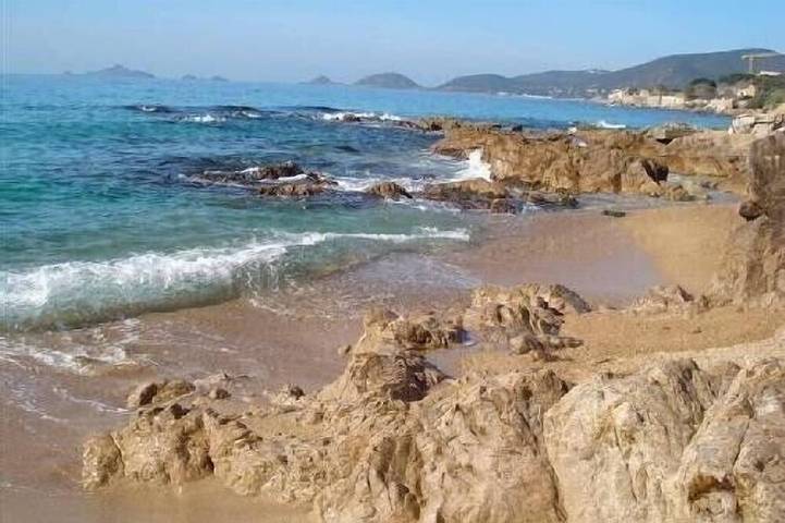Ferienwohnung für 3 Personen, mit Garten in Ajaccio