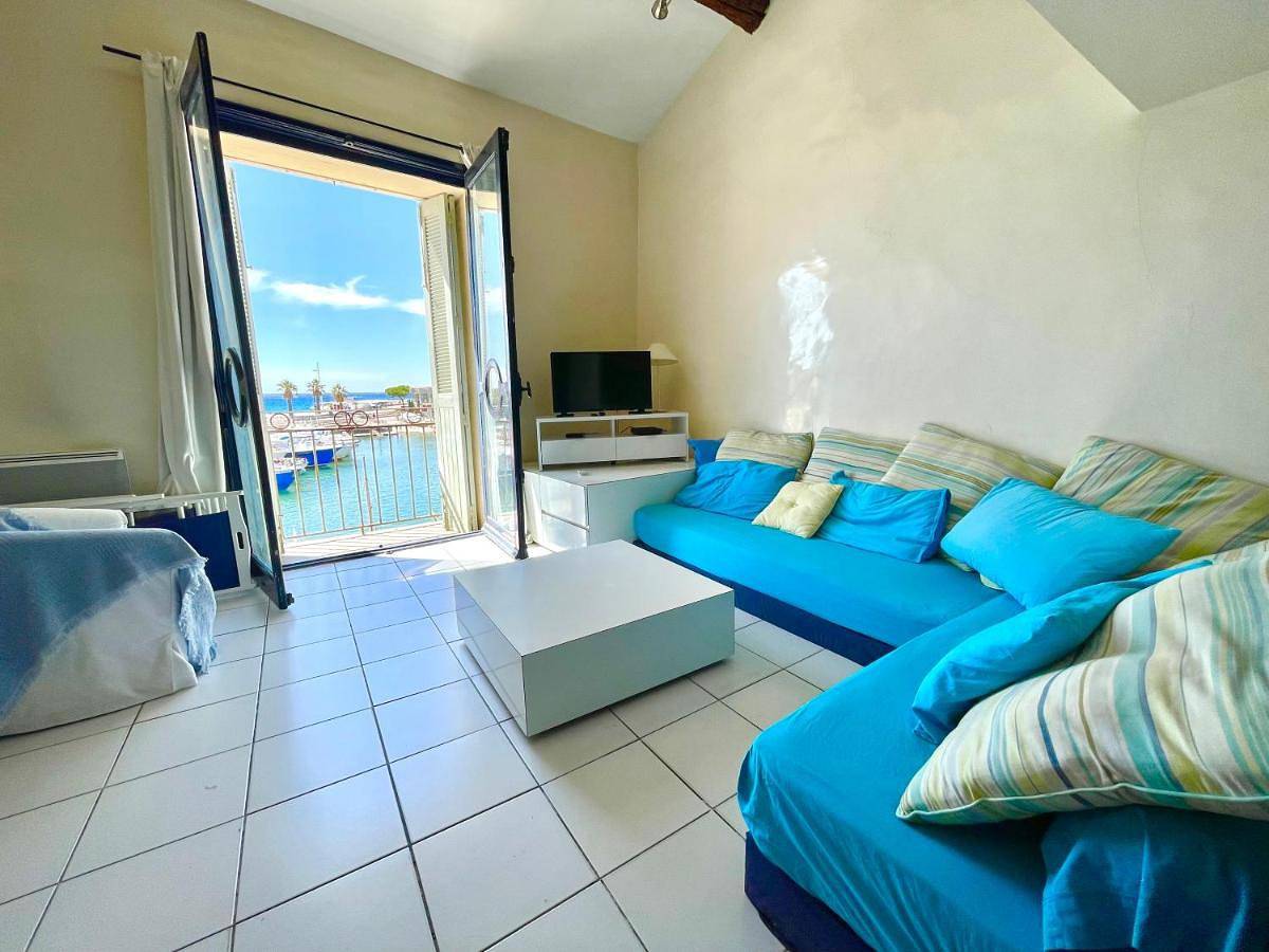 Appartement entier, L'Authentique - Sur le Port - Parking - Wifi in Cassis, Parc national des Calanques