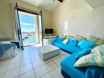 Gîte pour 6 personnes, avec vue dans Office De Tourisme De Cassis