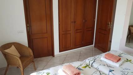 Casa De Férias para 6 Pessoas em Estômbar, Estômbar e Parchal, Foto 3