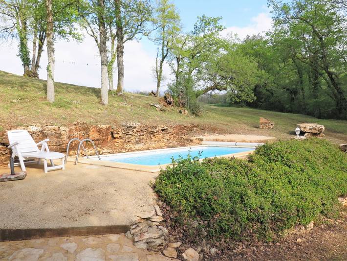 Location de vacances pour 4 personnes, avec terrasse et jardin à Blanquefort-sur-Briolance - 2
