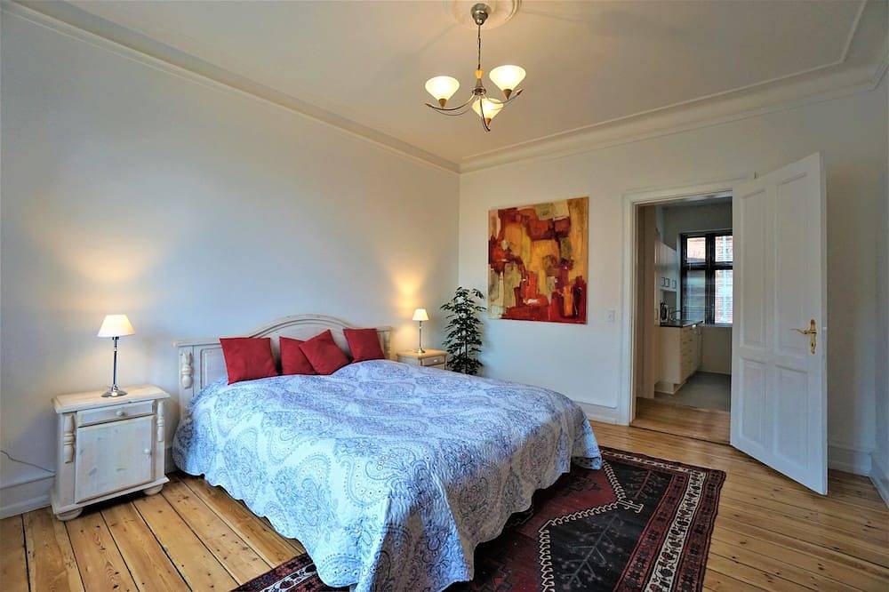 Ganze Wohnung, Meerblick-Apartment im Herzen von Stege in Stege, Schwedische Ostsee