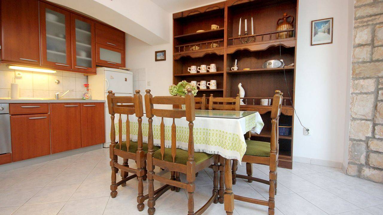 Ganze Ferienwohnung, Ferienwohnung für 3 Personen (36 m²) in Vis in Vis Stadt, Vis