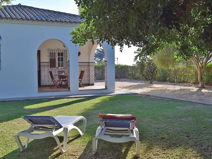 Location de vacances pour 5 personnes, avec jardin et terrasse, adapté aux familles à Barbate - 2