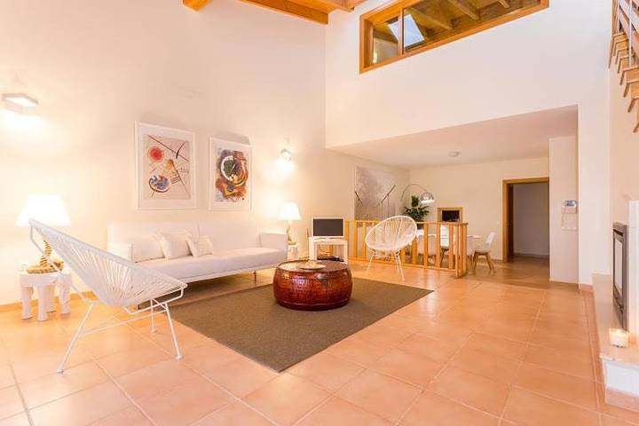 Villa pour 8 personnes, avec Balcon et Terrasse ainsi que Jardin et Vue à Sagres