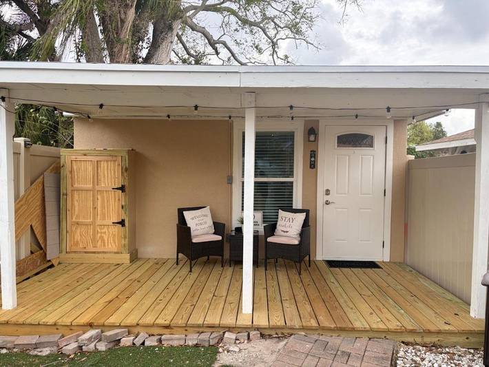 Lägenhet för 3 Personer, med terass och trädgård i Tampa