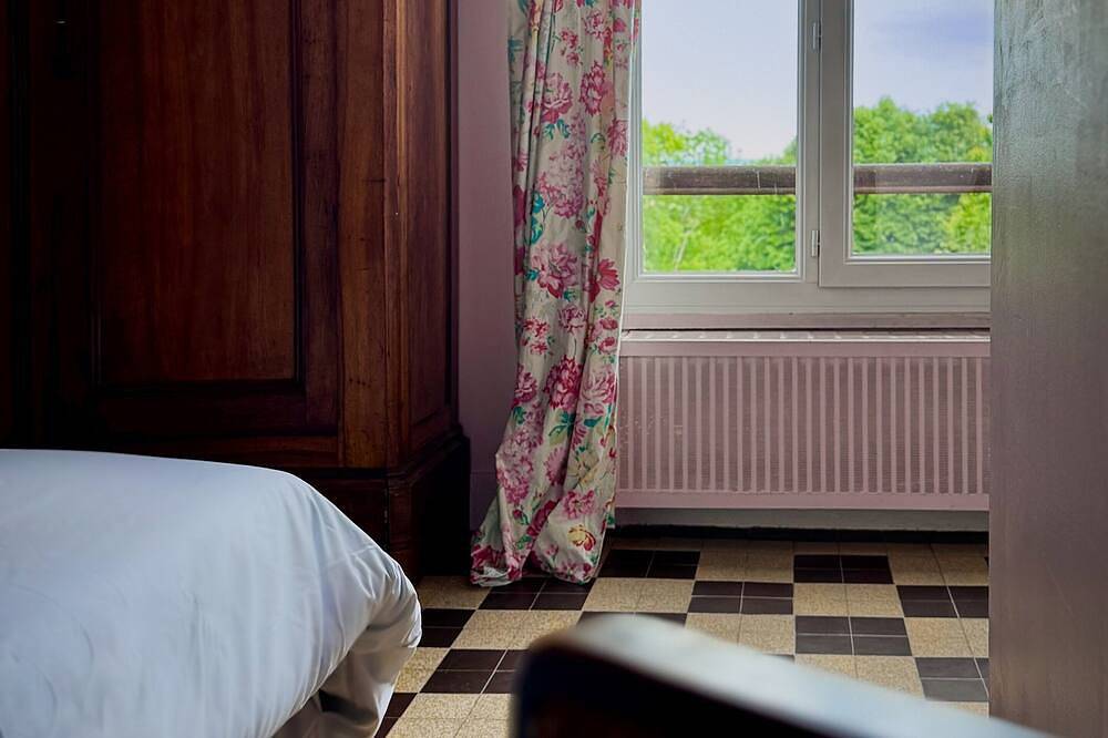 La Maison de Jouy (quiet, country setting 30 minutes from Paris) in Jouy-le-Moutier, Val-d'Oise
