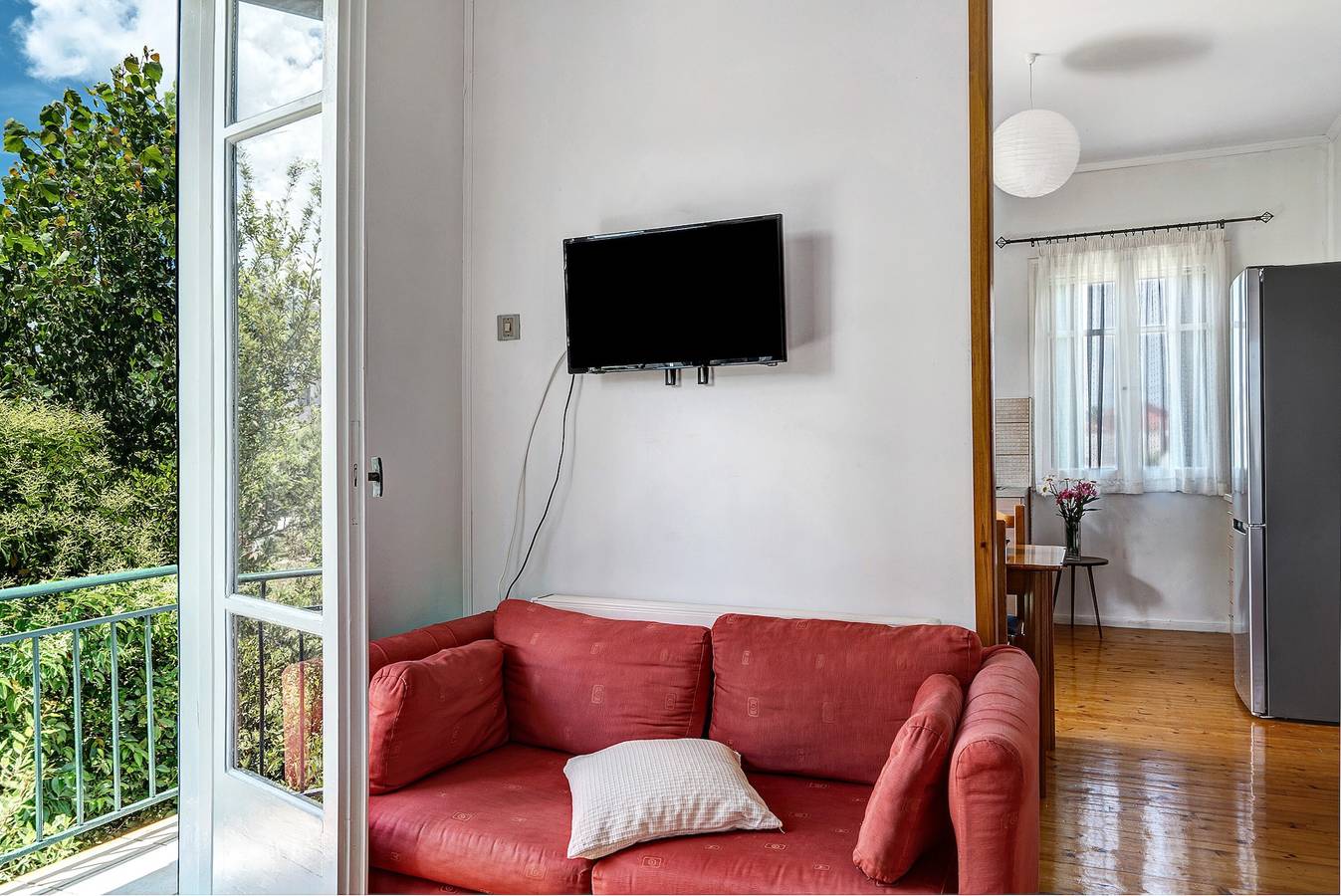 Entire apartment, Apartment "Woodpecker House Lefkada" with Sea View, Private Terrace & Wi-Fi in Katouna, Greece