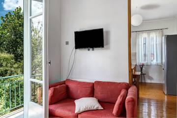 Vacation Rental for 5 Guests in Katouna, Greece, Picture 3