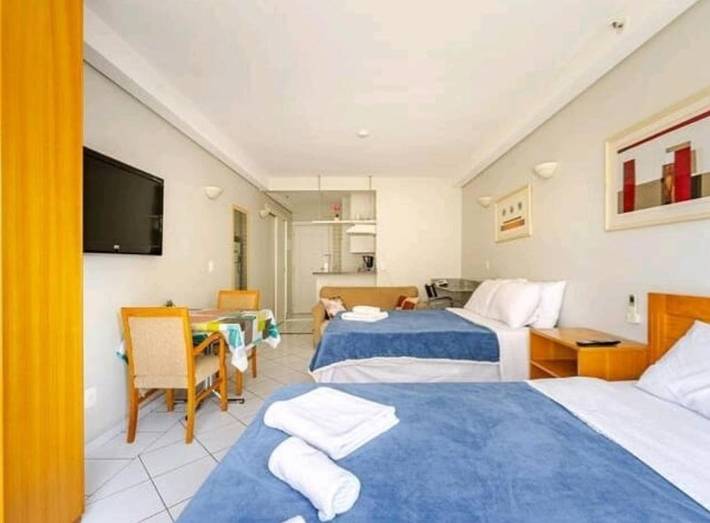 Casas e apartamentos de temporada para 4 pessoas, com piscina e terraço e ainda vista and sauna em Perdizes