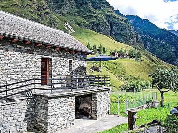 Villa für 6 Personen in Malvaglia, Lepontinische Alpen, Bild 2