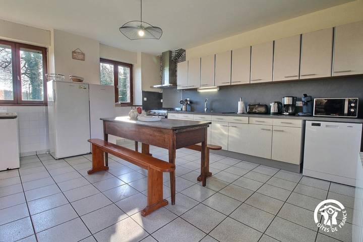 Gîte pour 12 personnes, avec Terrasse et Jardin en Bretagne - 3