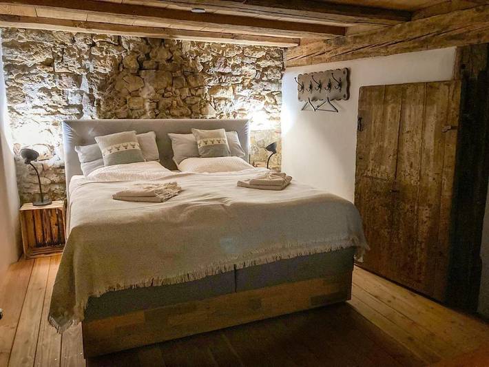 Ferienwohnung für 2 Personen, mit Garten und Ausblick in Stühlingen