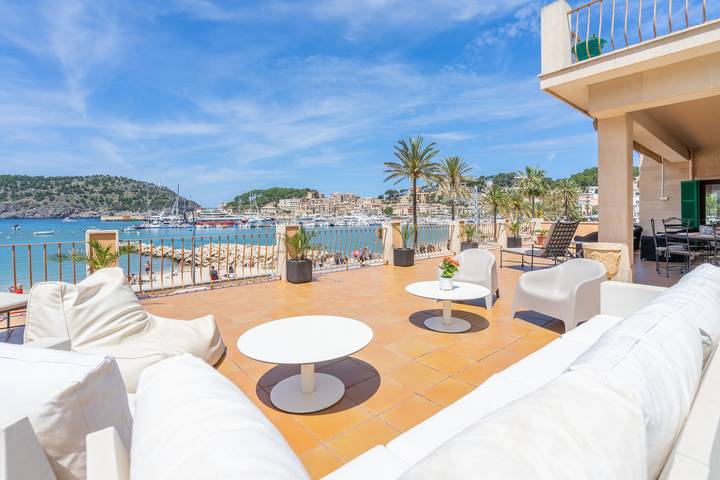 Villa for 10 people, with Ocean view and Balcony as well as Terrace and Garden in Port de Sóller