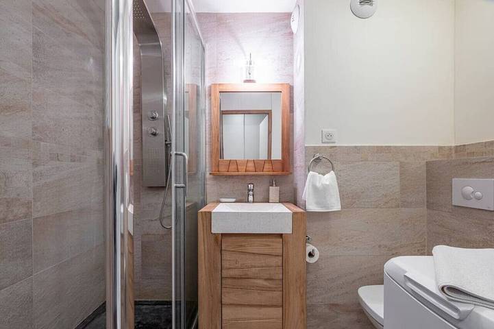 Gîte pour 2 personnes, avec balcon dans Office De Tourisme Des Houches - 4