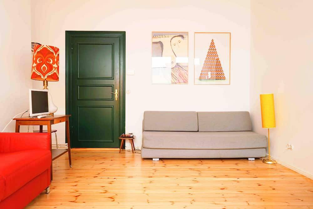 Ganze Wohnung,  Peaceful flat in the trendy Prenzlauerberg in Prenzlauer Berg Berlin, Berlin