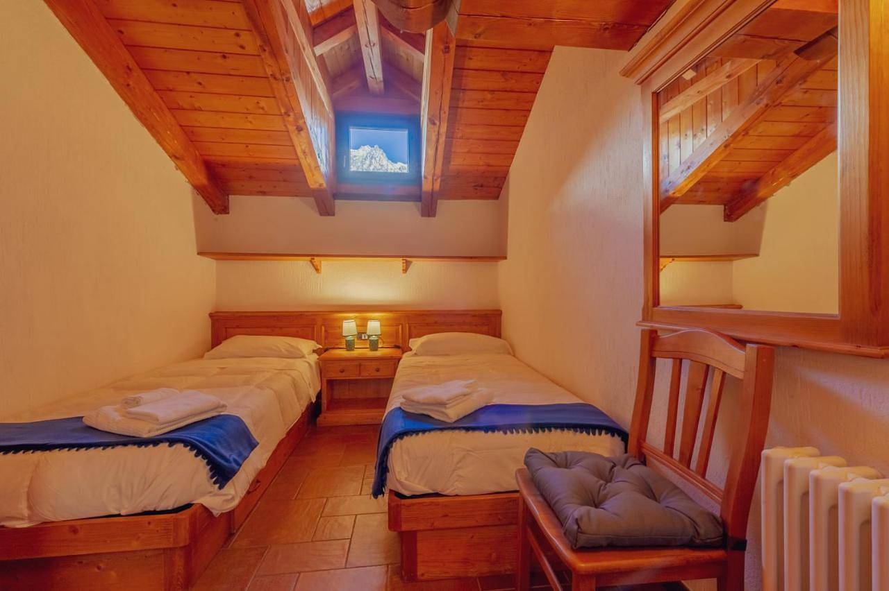 Appartement entier, Chalet Pontal 5 - Relax e vista sulle montagne - Cour 0145 in Entrèves, Courmayeur