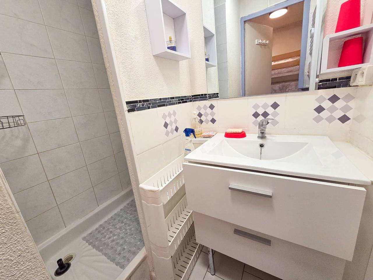 Ganze Wohnung, Klimatisiertes Apartment in Strandnähe - 4 Pers. in Cap d'Agde, Agde