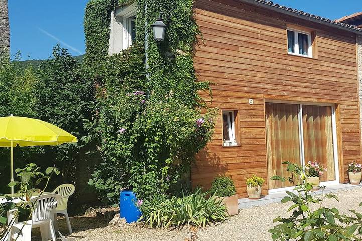 Maison de vacances pour 4 personnes, avec Terrasse et Jardin