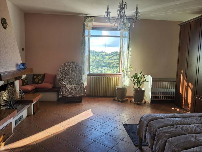 Appartamento per 3 persone, con Terrazza e Panorama a Seggiano