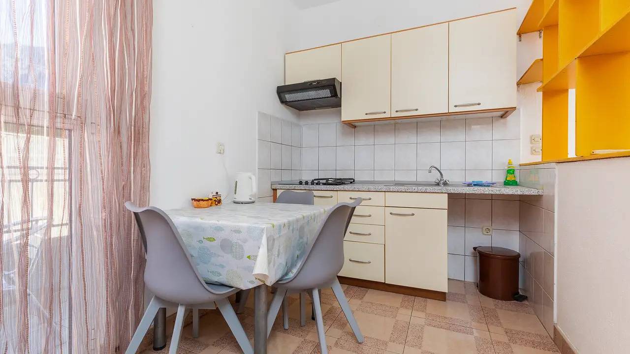 Ganze Ferienwohnung, Ferienwohnung für 5 Personen (29 m²) in Tucepi in Tucepi, Makarska Riviera