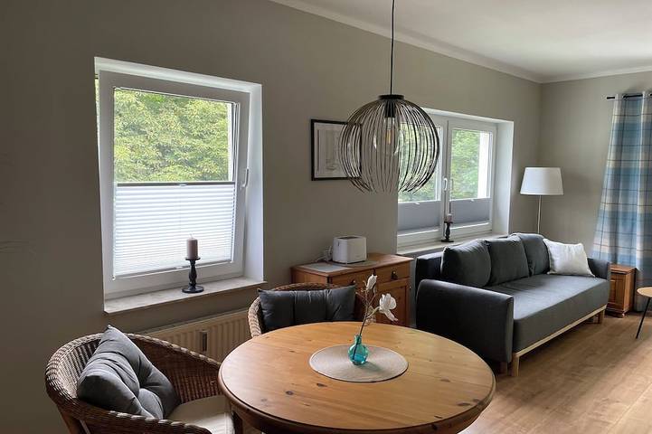 Ferienwohnung für 4 Personen, mit Garten und Balkon in Lalendorf