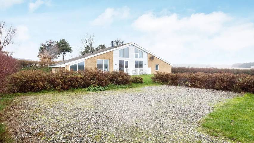 Location de vacances pour 11 personnes, avec piscine et sauna ainsi que terrasse et jacuzzi, animaux acceptés à Ebeltoft - 2