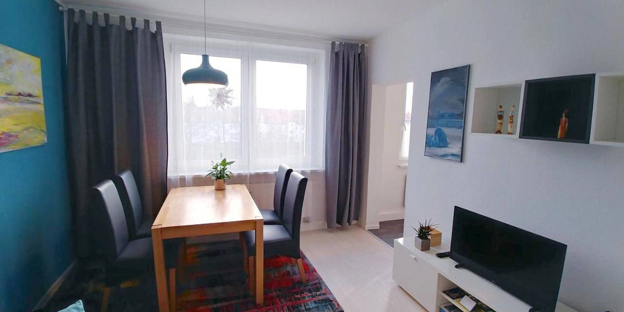 Ganze Wohnung, One-Bedroom Apartment in Laubegast, Dresden