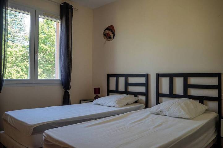 Location de vacances pour 8 personnes, avec terrasse et jardin à Saint-Étienne-les-Orgues - 3