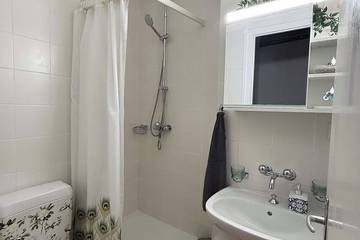 Appartement De Vacances pour 2 Personnes dans Les Eaux-Vives, Genève, Photo 4