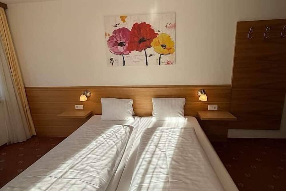 Pension Plattenhof - 1 in Telfs, Innsbruck Land